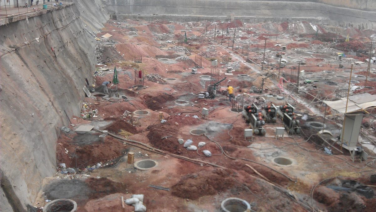 膨脹劑，破碎劑，爆破劑